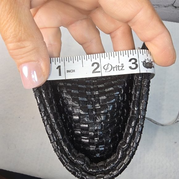 BIJOUX TERNER BLACK WOVEN LEATHER CLUTCH SILVER HANDLE CHAIN STRAP - Picture 9 of 13